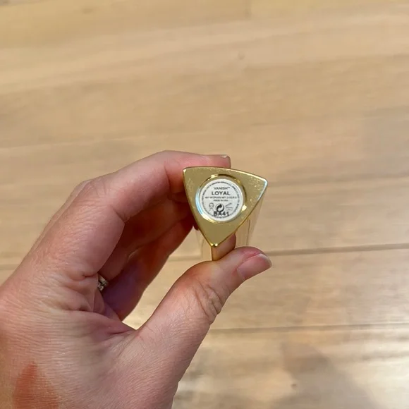 Hourglass Vanish Blush in Loyal - Picture 2 of 3